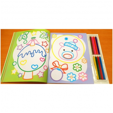 Kalėdinė spalvinimo knyga su 8 spalvotais pieštukais 3-5 metų vaikams (SU MINIMALIAIS DEFEKTAIS) 5
